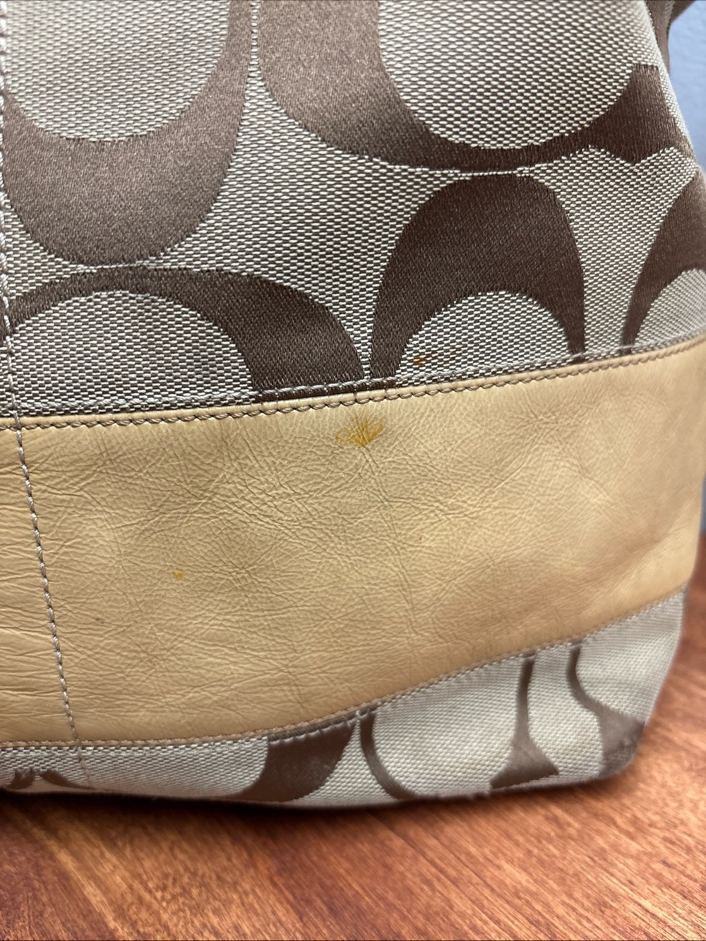 Coach Khaki Signature Canvas Tote with Gold Trim - Picture 4 of 16